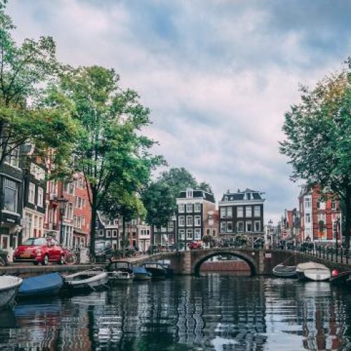 Hoe digitale wervingsstrategieën te gebruiken om het wervingsproces te verbeteren